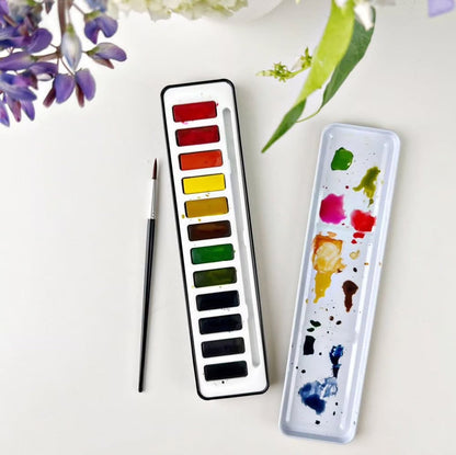 Aquarella™ | Libérez votre créativité avec notre amusant livre de coloriage aquarelle !